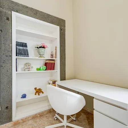 Navona View Hébergement de vacances *